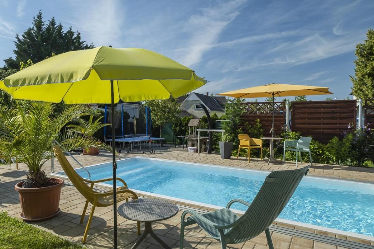 Acs Apartman Hévíz Exteriér fotografie